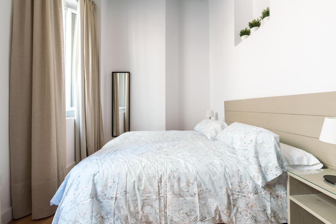 Apartamentos Leoncillos セビリア エクステリア 写真