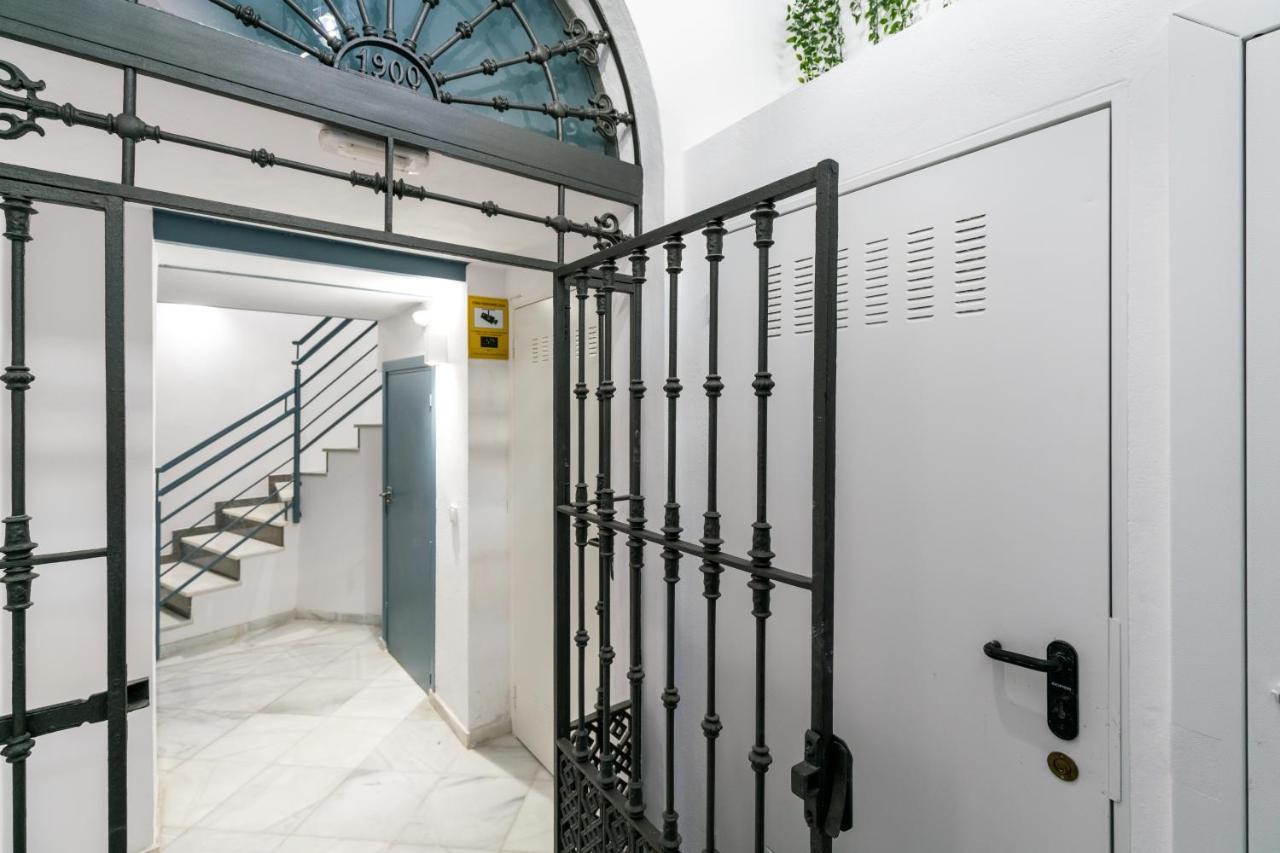 Apartamentos Leoncillos セビリア エクステリア 写真